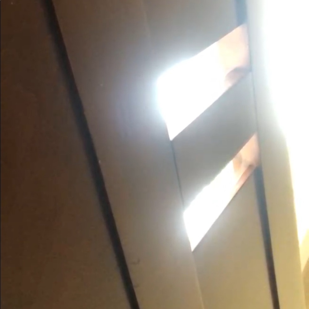 Meet your Posher, Max